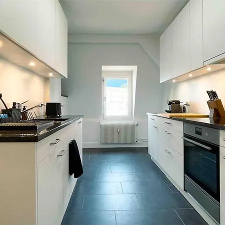 Appartement Center 4bd Parking Fast Wifi Interlaken